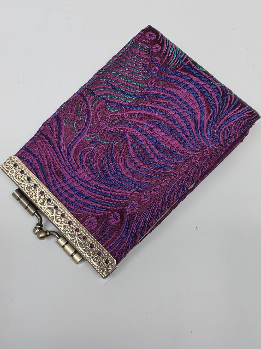 Cathayana RFID Credit Card Holder Kiss Clasp Wallet Purple Multi Peacock Pattern